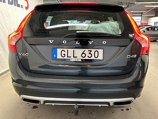 Volvo V60 Cross Country D4 Geartronic Classic Summum Lågmil