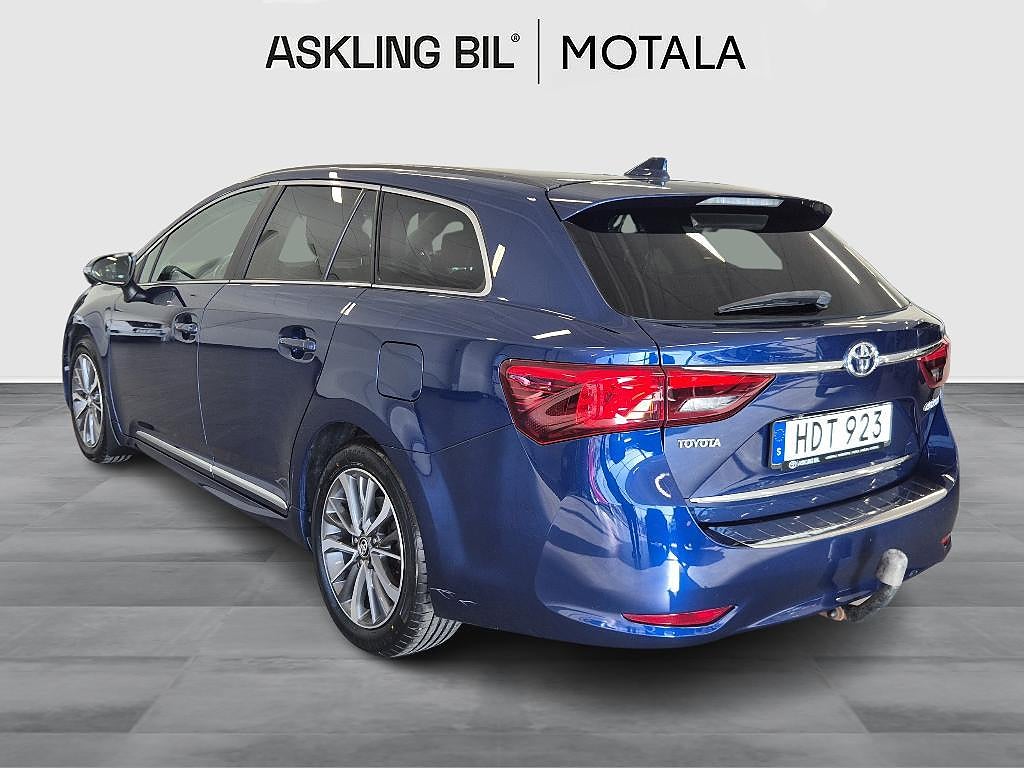 Toyota Avensis 2015 - miniatyr 2