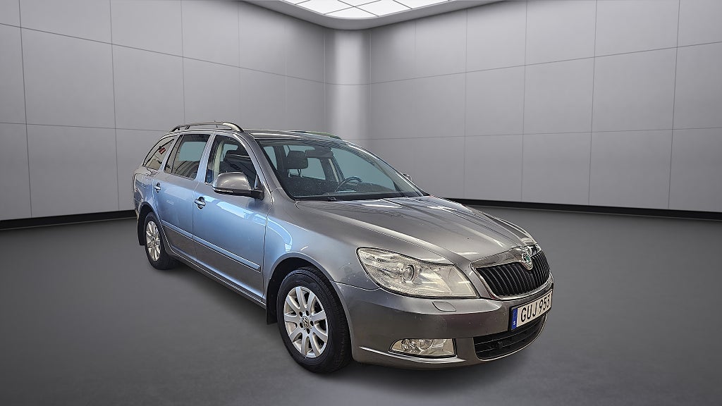 Skoda Octavia Kombi 1.6 TDI Elegance Euro 5 