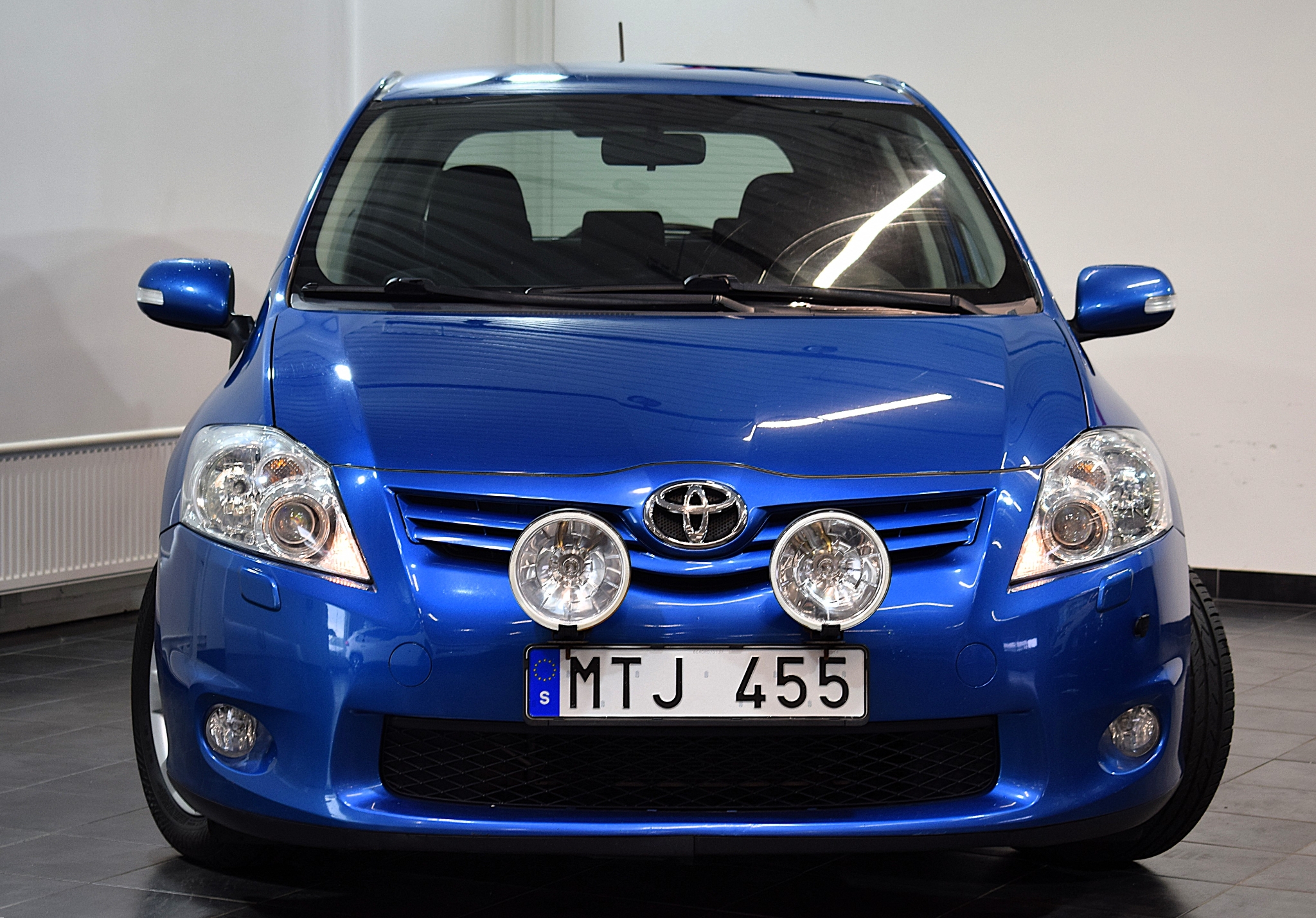 Toyota Auris 2012, bild 2/10