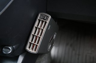 Halvkombi Toyota Verso-S 22 av 23