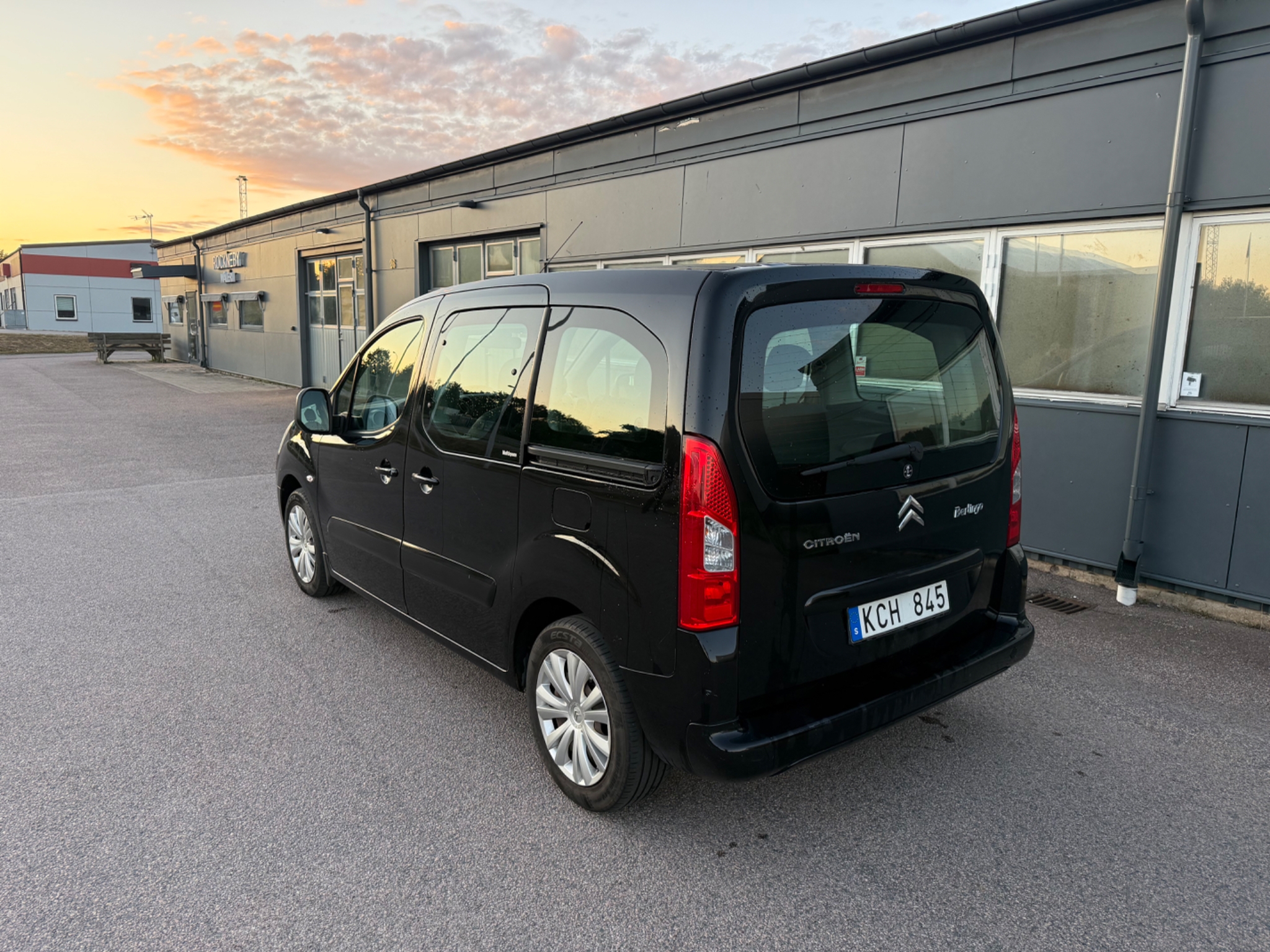 Citroen Berlingo Kombi 1.6i Euro 4 2011, bild 5/49