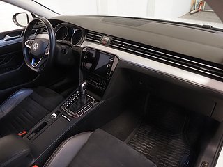 Kombi Volkswagen Passat 10 av 24