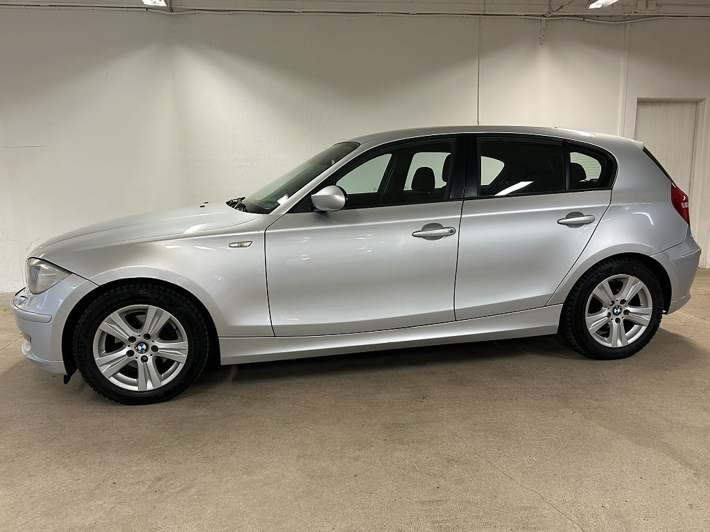 BMW 118 d 5-dörrars Advantage, Comfort SoV-HJUL Motorvärmare