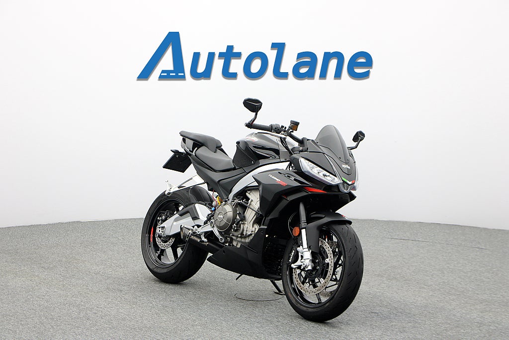 Aprilia Tuono 660 Factory *Endast 1-Ägare Nyservad Dominator