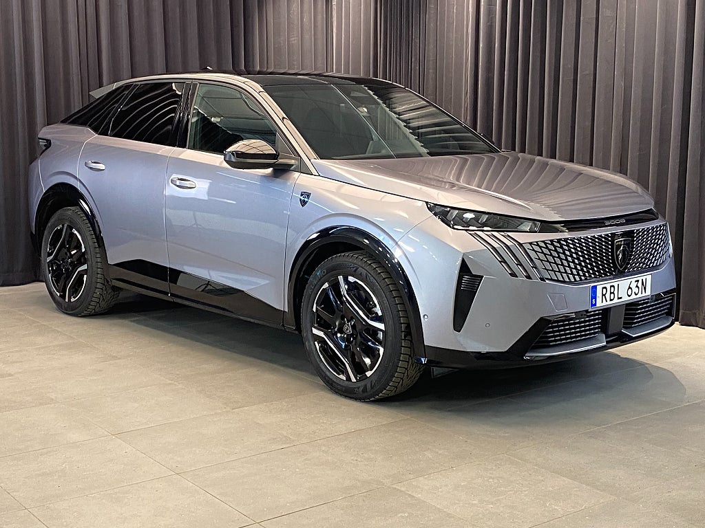 Peugeot E-3008 GT Ultimate 
