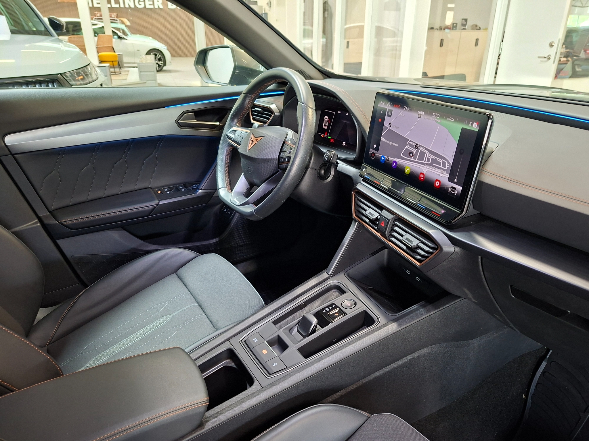 Cupra Formentor VZ e-Hybrid 245 hk 2023, bild 7/46