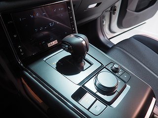 SUV Mazda MX-30 16 av 21