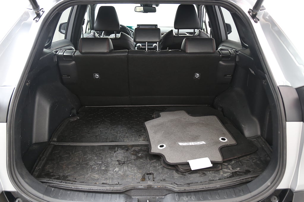 Toyota RAV4 Plug-in Hybrid E-CVT X-Edition AWD Extraljus Drag 2021