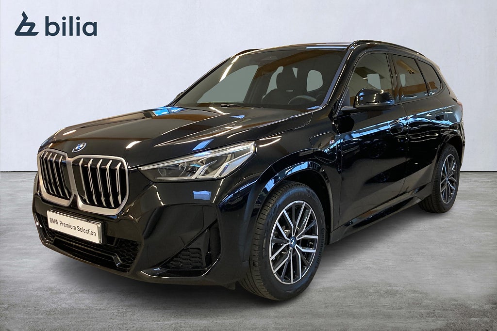 BMW X1 xDrive30e M Sport Active edt. Värmare Kamera Dragkrok