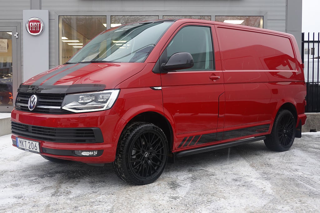 Volkswagen Transporter R 2.0 TDI 204 HK 4Motion | VÄRMARE | SKINNKLÄDSEL