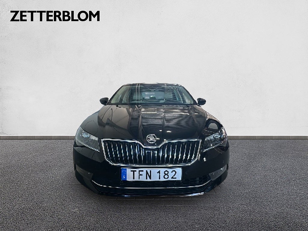 Kombi Skoda Superb 5 av 19