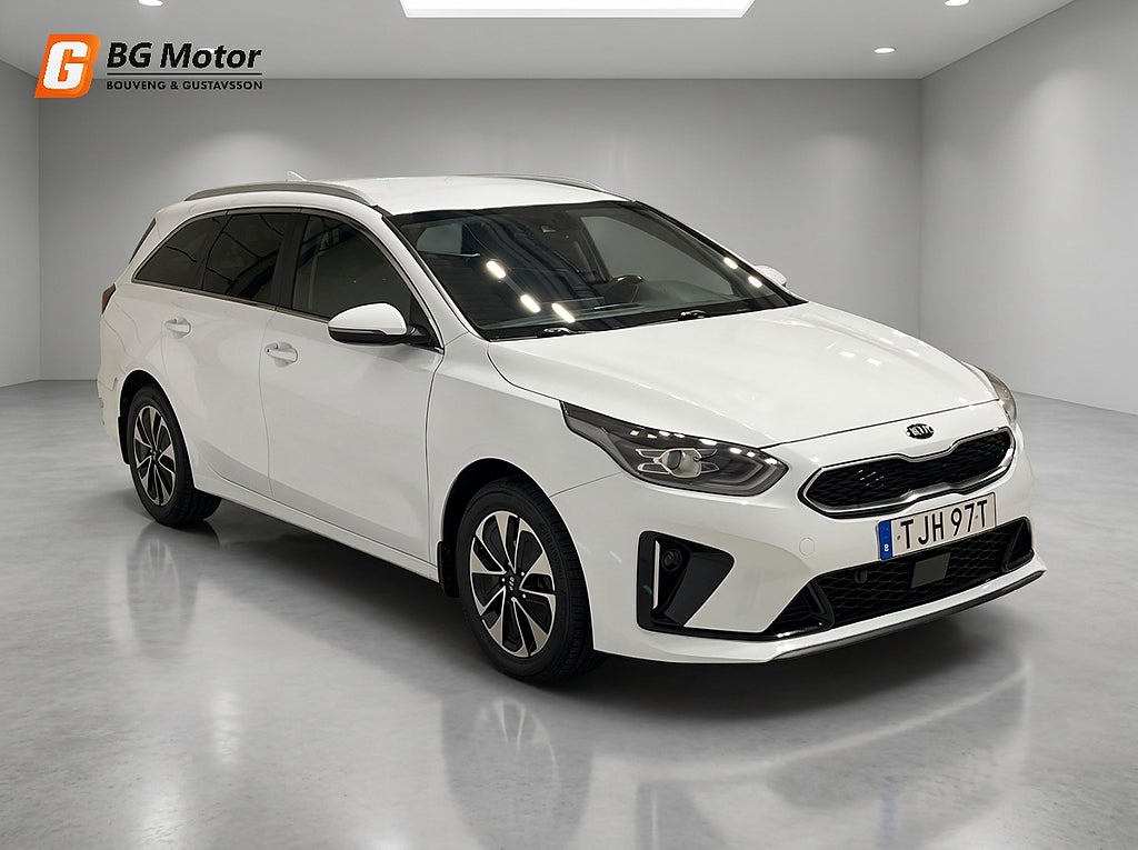 Kia Ceed SW DCT 141HK Aut Drag/Värmare/Backkamera