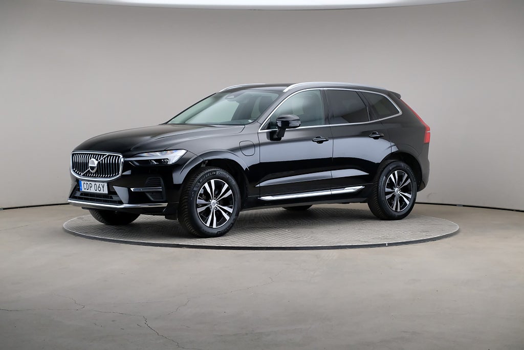 Volvo XC60 Recharge T6 350hk AWD Core Edition Pano