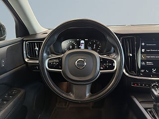 Volvo V60 D4 Momentum S&V-hjul/Drag/Skinn/Dvärm/A.d Fart/Navi – bild 9