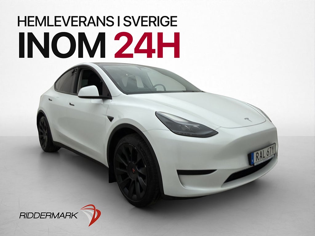 Tesla Model Y Standard Range Pano Skinn Kamera AP 1 Brukare