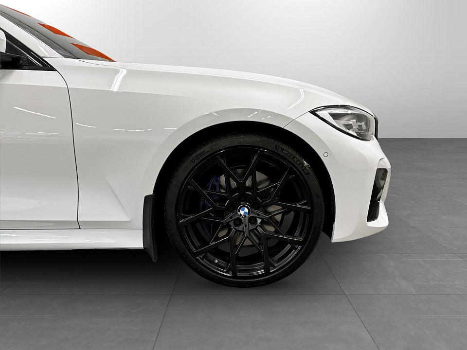 Bild på BMW 320D Touring M-Sport xDrive 190hk Aut CARPLAY B-KAMERA 