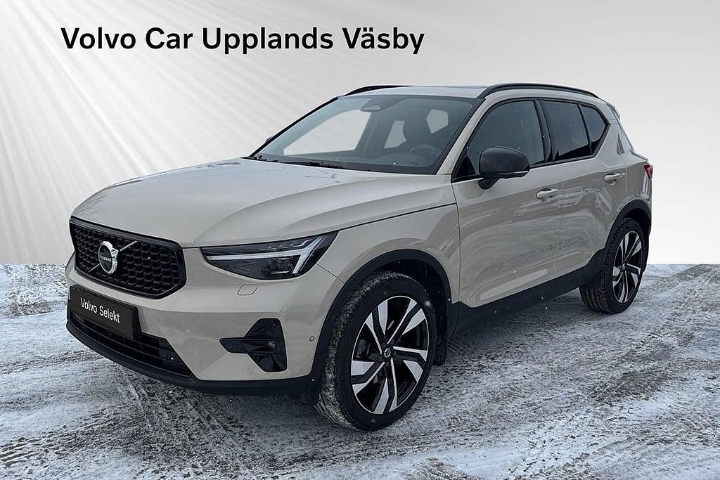 Volvo XC40 B4 FWD Bensin Ultra Dark Dragkrok / 360 / 20"...