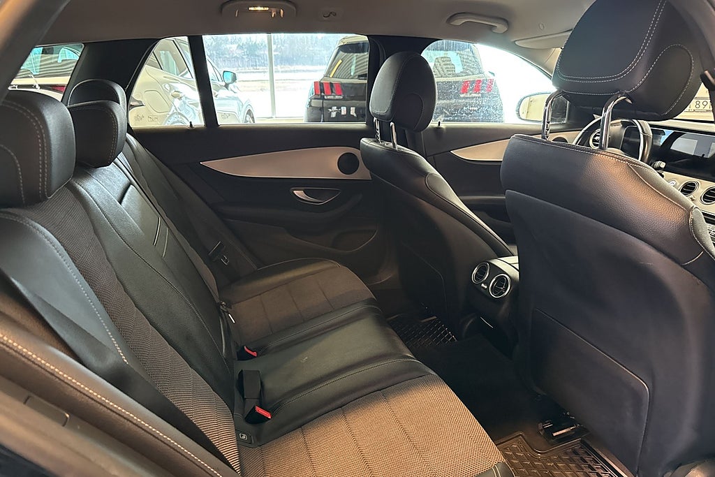 Mercedes-Benz E 300 T de 4MATIC 9G-Tronic Avantgarde Dieselhybrid Moms miniatyr 15