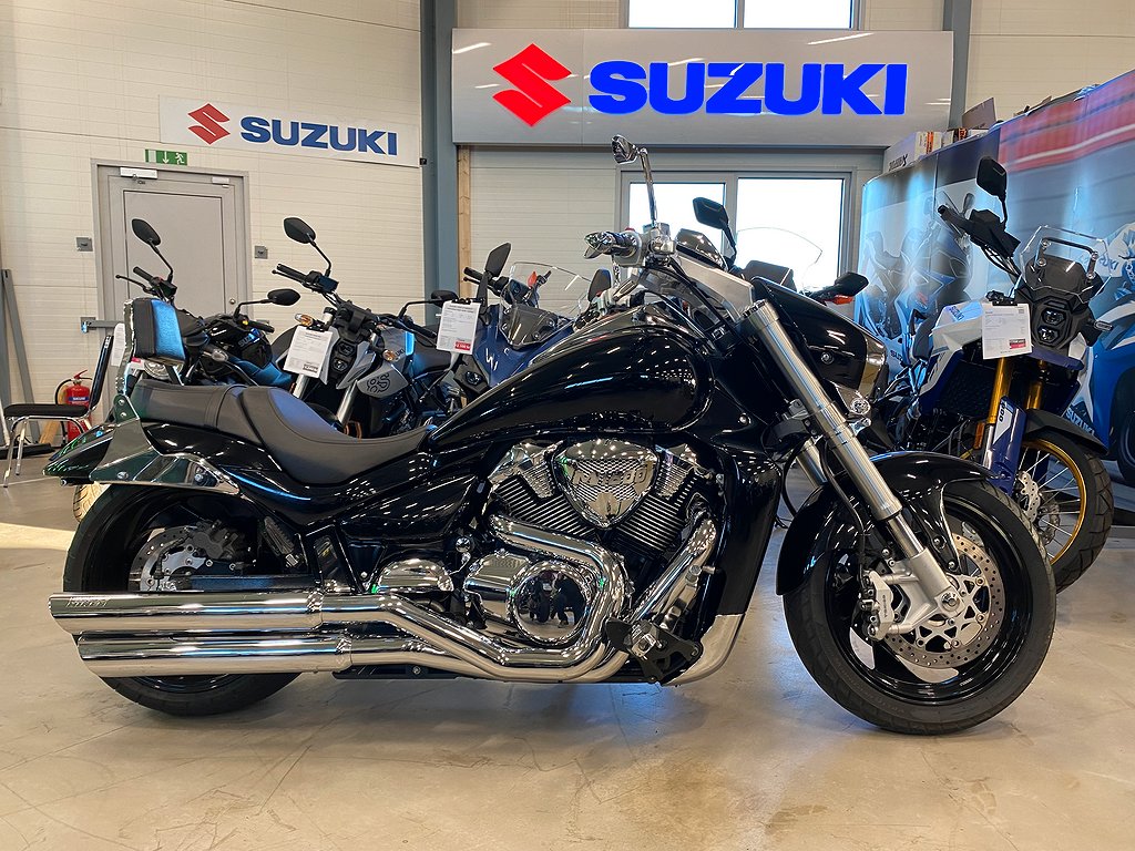 Suzuki M1800R "Intruder"