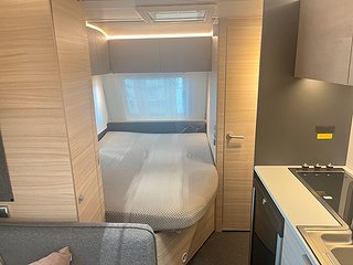 Husvagn, 1-axl Adria 432 PX 13 av 21