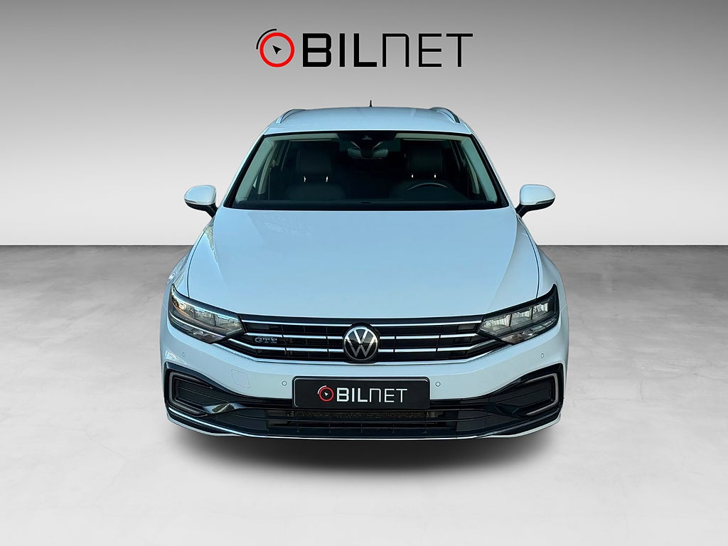 Volkswagen Passat Sportscombi GTE 1.4 TSI Plug-In LED Kamera Värmare
