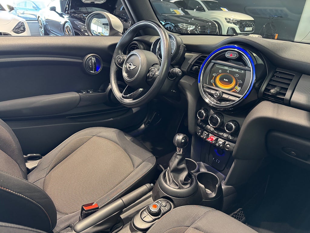 MINI Cooper Convertible Pepper 136 hk - bild 5