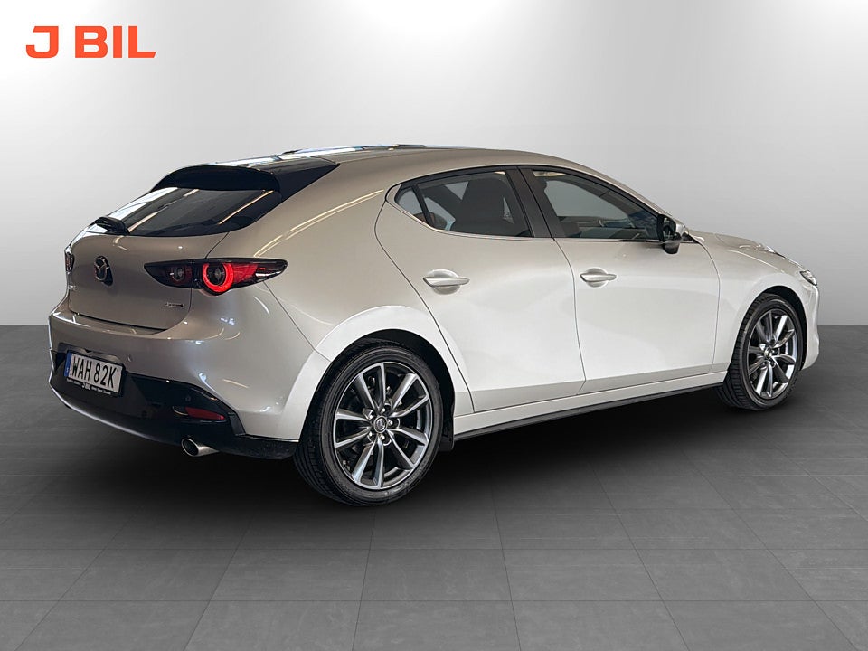 Bild på Mazda 3 Hatcback 2.0 SKYACTIV-G M 150hk Aut B-KAMERA RATTVÄRME