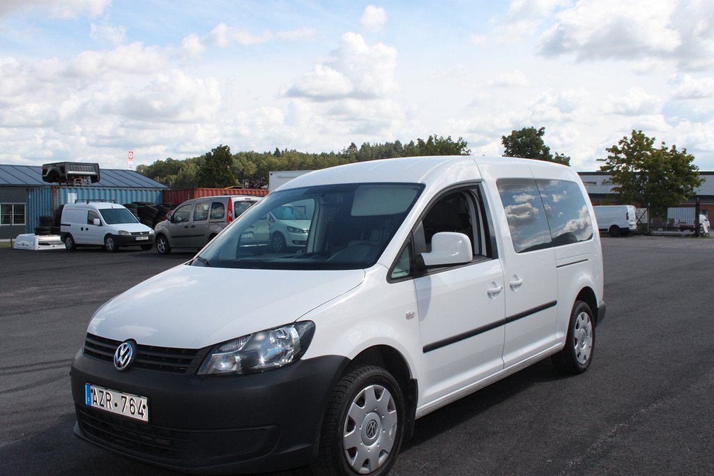 Volkswagen Caddy Maxi Kombi 1.6 TDI 7 SITS AUTOMAT 