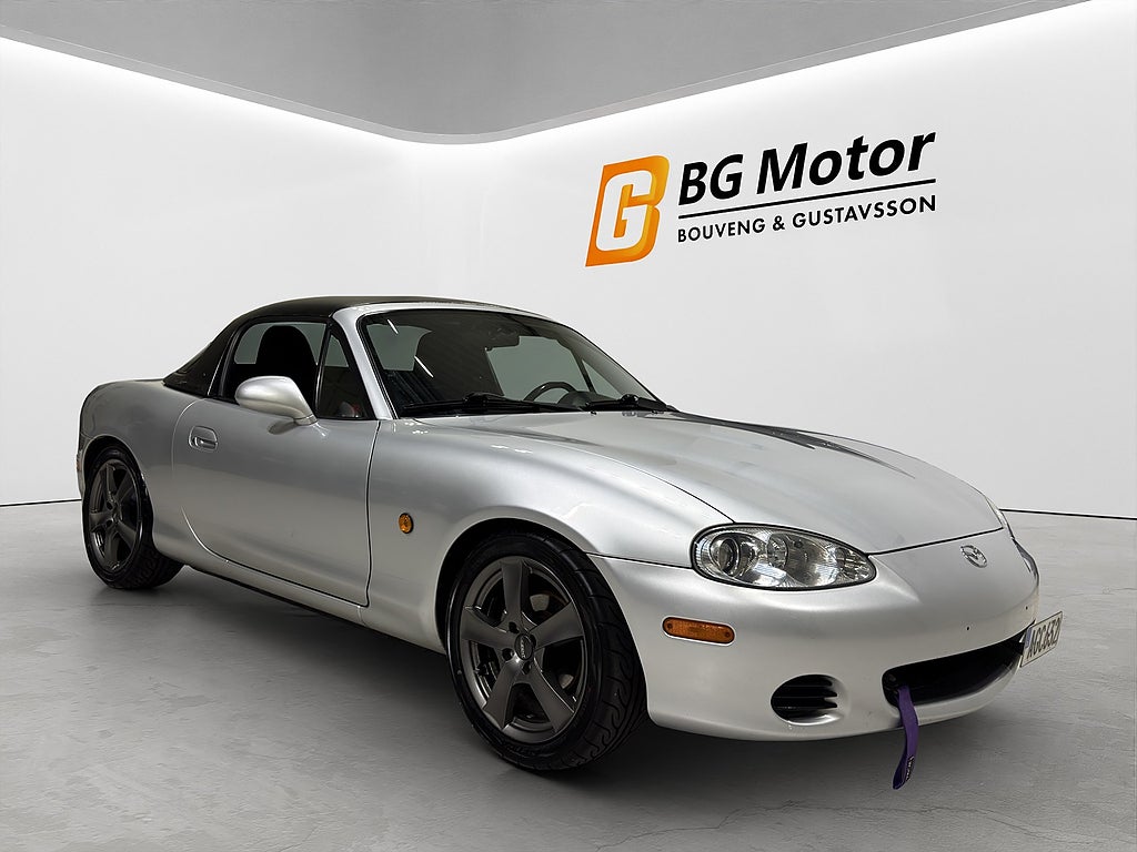 Mazda MX-5 1.6 Hardtop 110HK BT/AUX/NYBESIKTAD