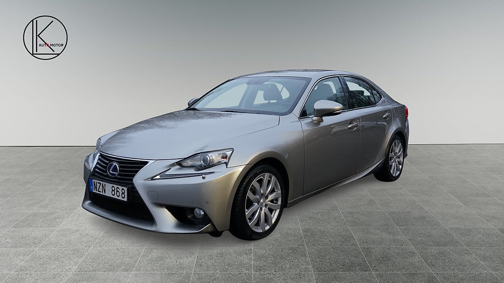 Lexus IS 300h 2.5 CVT Executive Backkamera/Halvskinn/Navigation