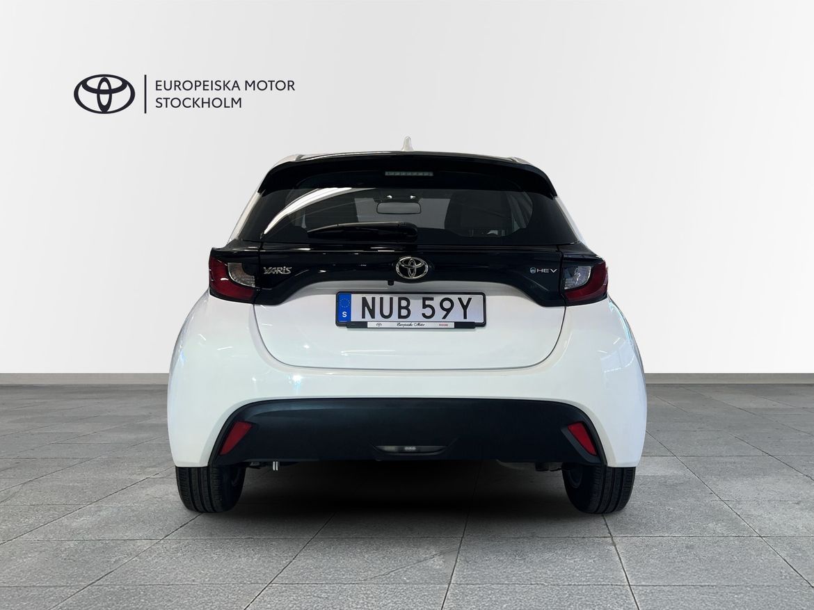 Toyota Yaris Hybrid 115 2025, bild 4/10