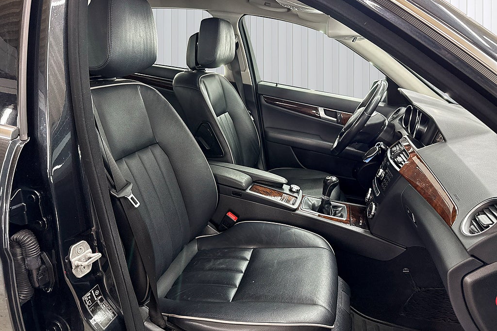 Mercedes-Benz C 2013