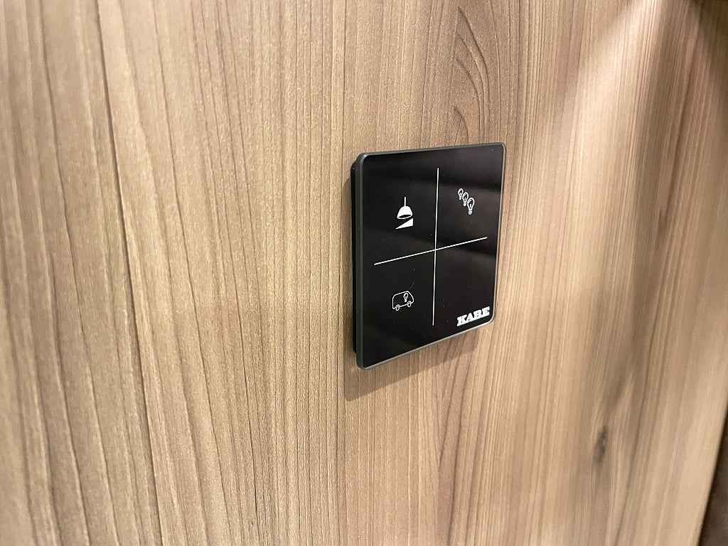 Kabe TMX Royal 810 LT / ALDE / Cinderella / Taksäng / Skinn / 5bält/  - Kabe