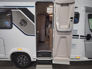Husbil-halvintegrerad Knaus Ti 550 MF Vansation | 6 av 25