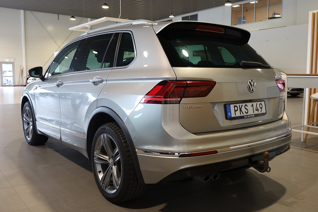 Volkswagen Tiguan 2.0 TDI AUT 4Motion R-Line Massage Drag Värmare Kamera 2017