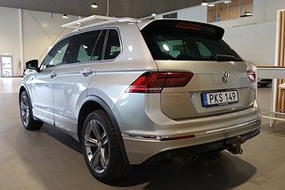 SUV Volkswagen Tiguan 3 av 34