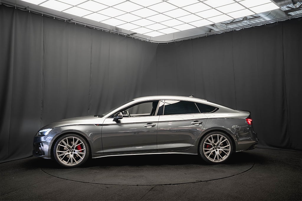 Audi A5 45 TFSI Q S-LINE COMPETITION+ 20'' B-VÄRM 360° MOMS