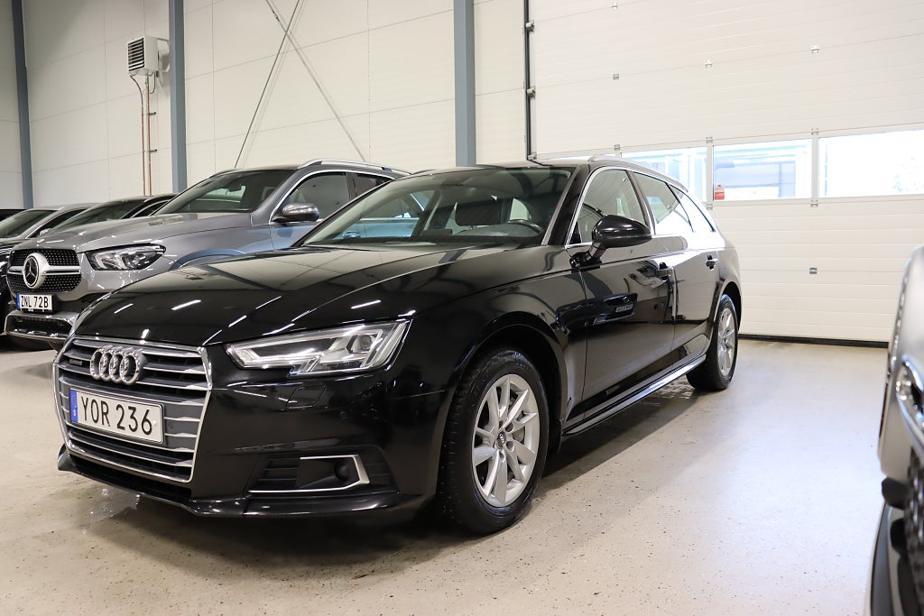 Audi A4  2.0 TDI Quattro Adaptiv farth Drag D-värmare 190hk