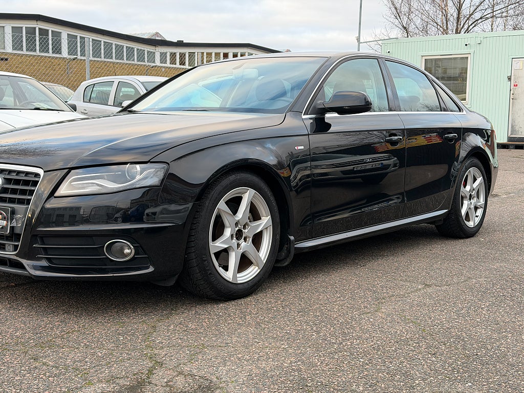 Audi A4 Sedan 2.0 TFSI E85 S Line, Sport Plus Euro 5