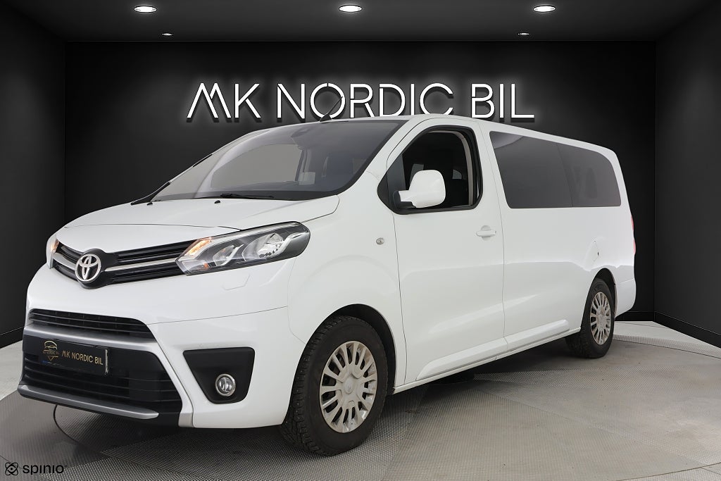 Toyota Proace Verso 1.5 D 120hk Headup display 9 Sits Dragkrok