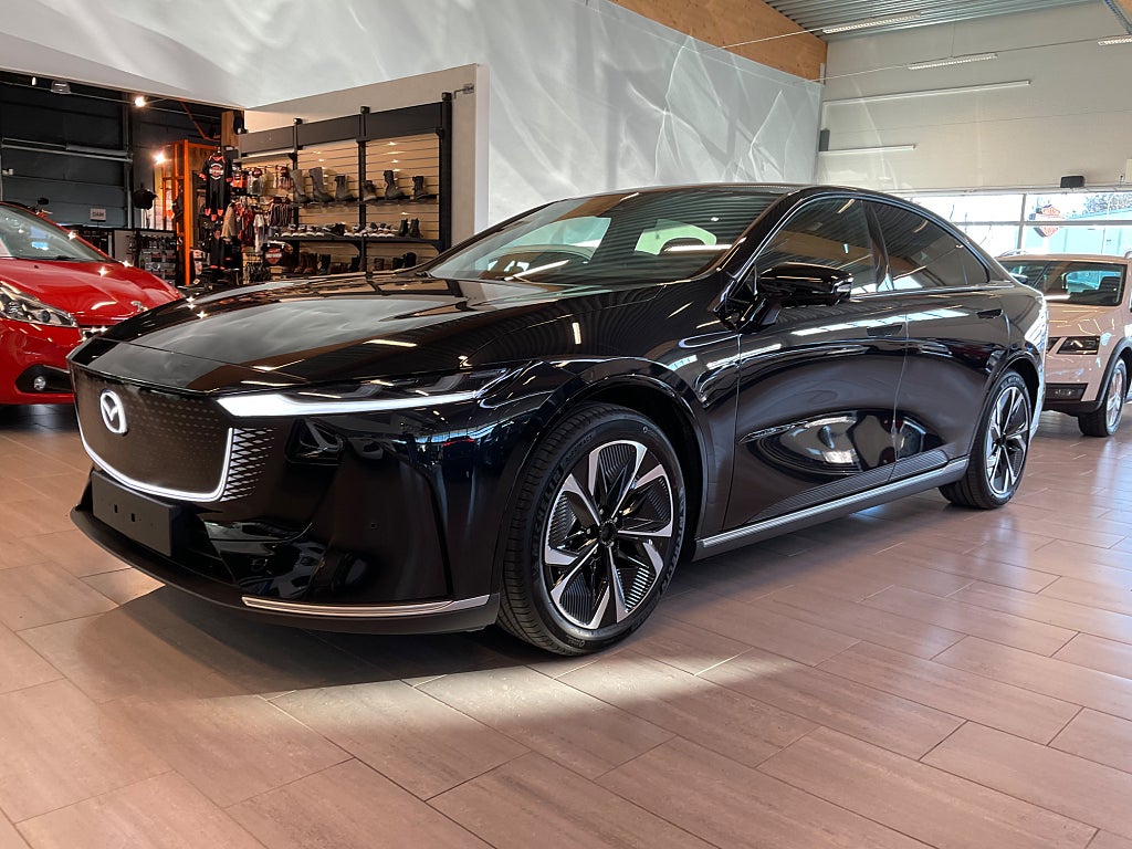 Mazda 6e 258 hk 68,8 kWh Takumi PLUS Pano 360-Kamera KAMPANJPRIS