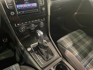 Halvkombi Volkswagen Golf 14 av 22