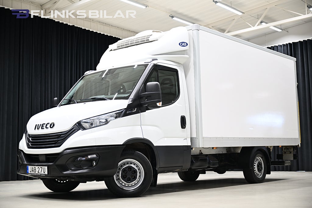 Iveco Daily 136HK Automat|Volymskåp|Kylbil|Sidodörr|Bakgavellyft