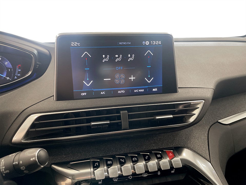 Bild på Peugeot 3008 Allure 1.2 PT 130hk Aut P-SENSORER