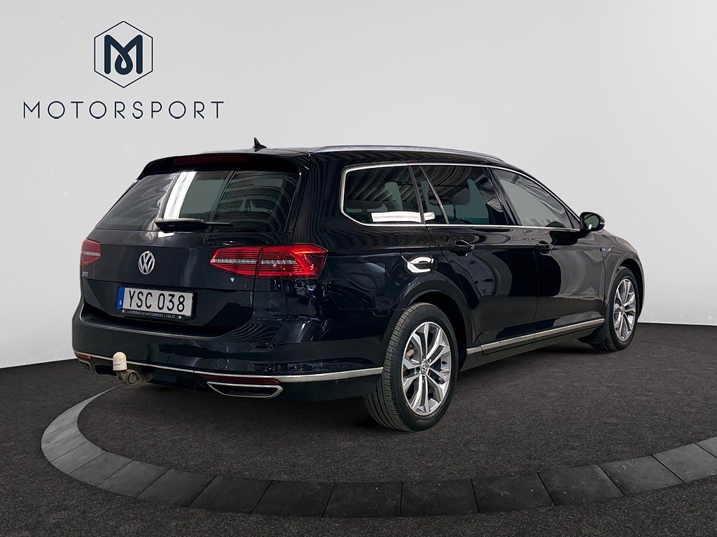 Volkswagen Passat Variant GTE 1.4 TSI Aut Adpt-fart B-kamera Drag Värmare bild 8