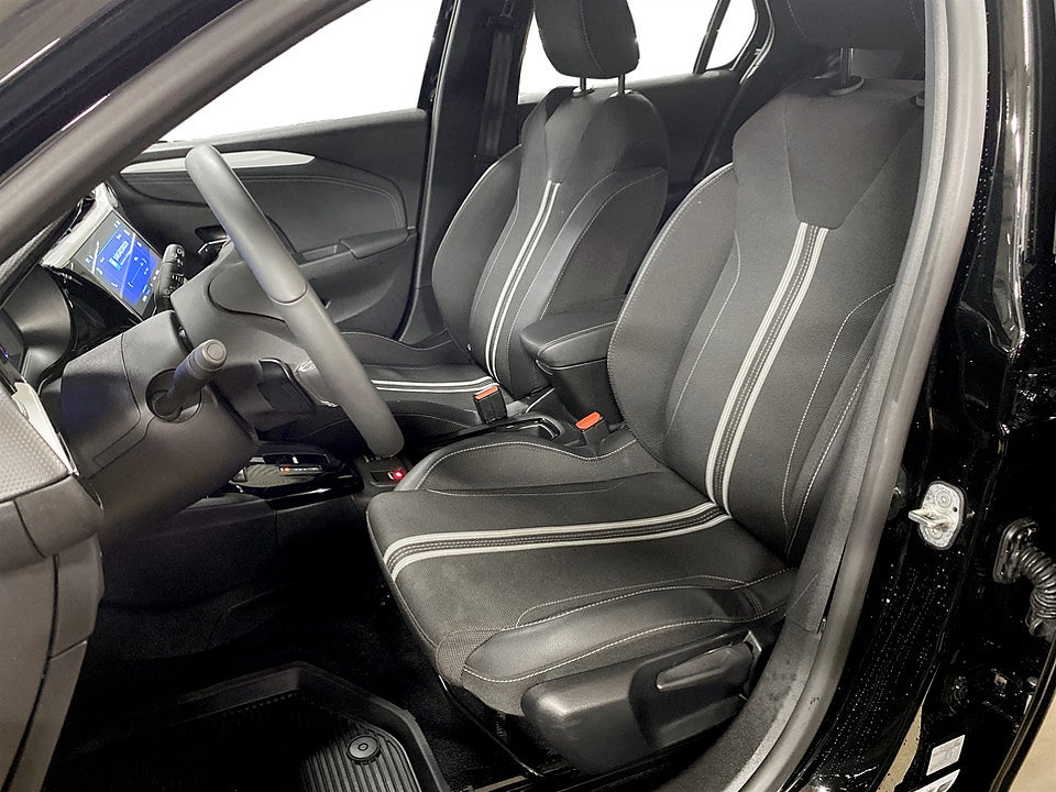 Bild på Opel Corsa GS 1.2 Turbo 100hk Aut B-KAMERA CARPLAY RATTVÄRME