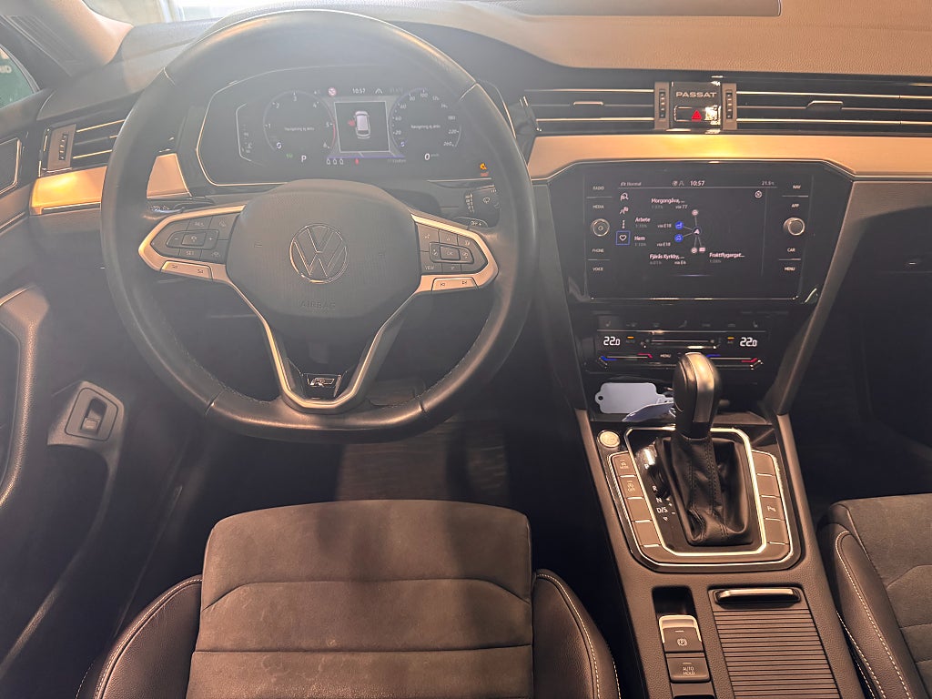 Volkswagen Passat 2022 - miniatyr 14