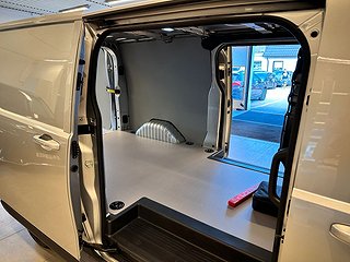 Maxus E-Deliver 7 72 kWh Rattvärme/360/Adaptiv Fart/SoV-däck