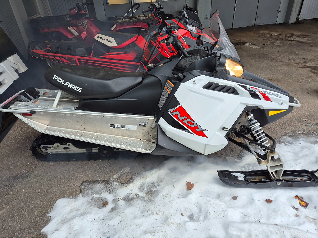 Polaris Indy 550